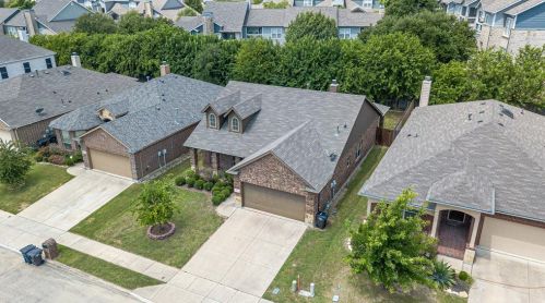 6673 Friendsway Dr, Fort Worth TX  76137-7541 exterior