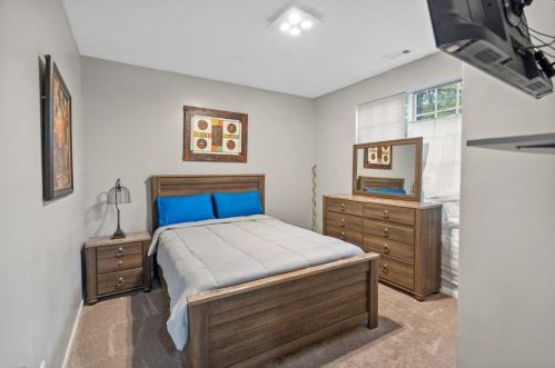 2856 Baker Ridge Dr, Atlanta GA  30318-7227 exterior