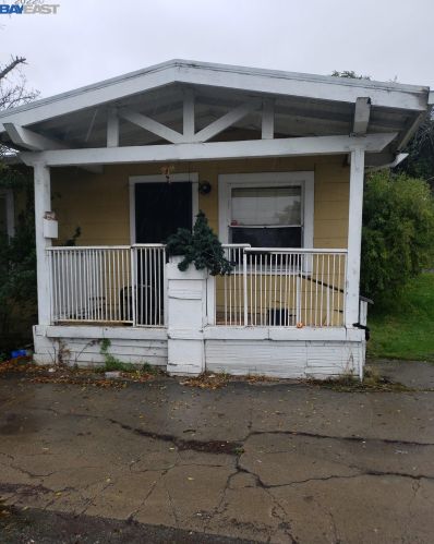 22616 7th St, Hayward, CA 94541-3014