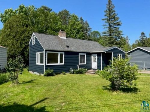 14 Howard Gnesen Rd, Duluth, MN 55811-1612