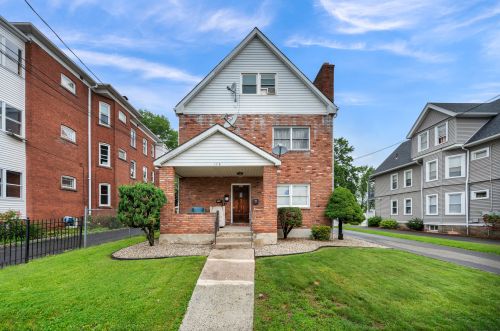 172 Adelaide St, Hartford, CT 06114-1806