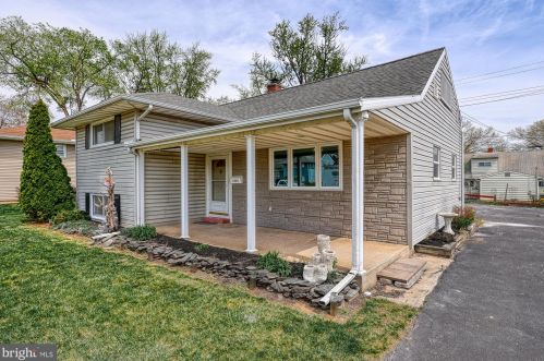 1533 Devers Rd, York, PA 17404-1915