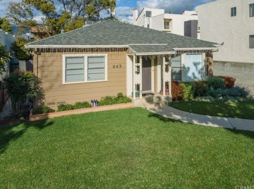 645 Ivy St, Glendale CA  91204-1027 exterior
