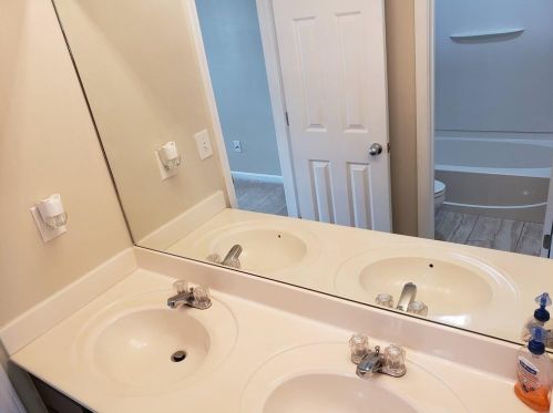 5303 Heyward Pl, Atlanta GA  30349-1252 exterior