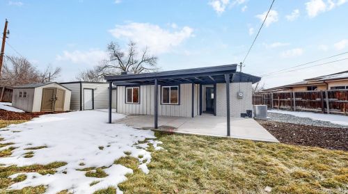 9465 54th Pl, Arvada CO  80002-2942 exterior