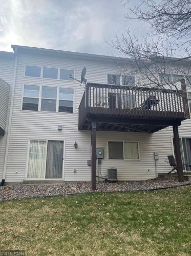 3827 Larabee Ave, Otsego, MN 55376-8482