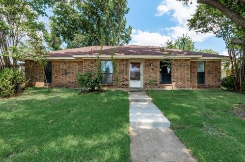 2712 Daybreak Dr, Dallas TX  75287-5813 exterior