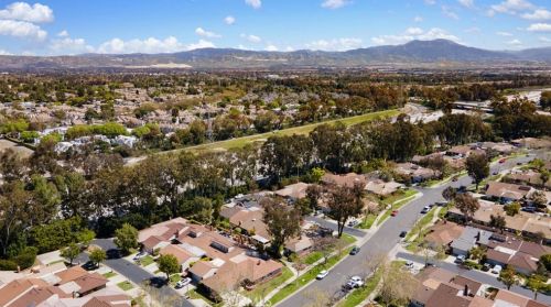 10 Cherry, Irvine CA  92612-2313 exterior