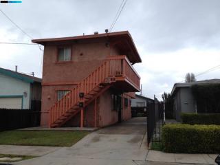 4237 Center Ave, Richmond, CA 94804-3431