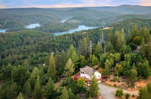 26855 Cape Horn Rd, Cape Horn, CA 95713-9412