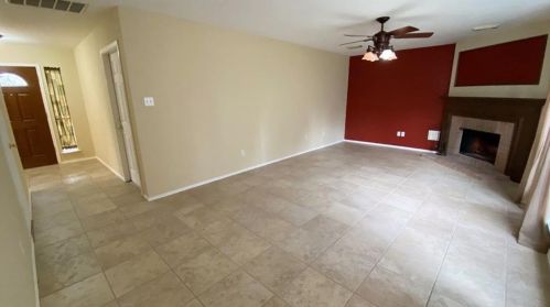 316 Lasso St, Angleton TX  77515-2772 exterior