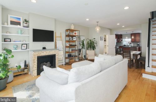 1613 Manton St, Philadelphia PA  19146-3029 exterior