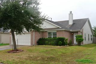 9506 Abigal Dr, Sugar Land, TX 77498-7503