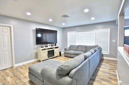 14808 Midcrest Dr, Whittier CA  90604-1937 exterior