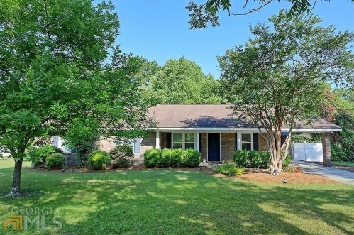 105 Circle Dr, Statesboro, GA 30461-6956