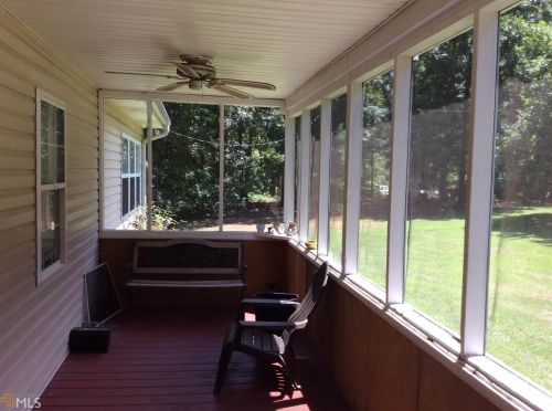 270 Dodgen Rd, Hampton, GA 30228-2007