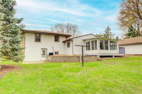 2841 Burnside Ave, Saint Paul MN  55121-1306 exterior