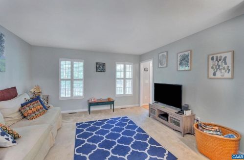 57 Amethyst Rd, Bybee VA  22963-2414 exterior