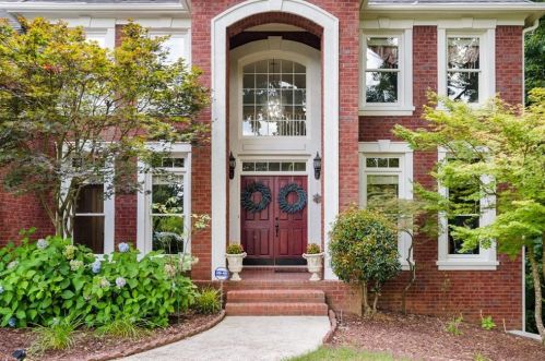 4182 Riverview Run Ct, Suwanee, GA 30024-8352