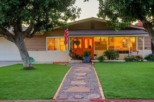 1841 Westward Ho Cir, El Cajon, CA 92021-3721
