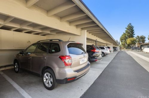 3139 Chapman Ave, Orange CA  92868-1702 exterior
