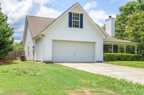 250 Berkshire Dr, Porterdale, GA 30016-8094