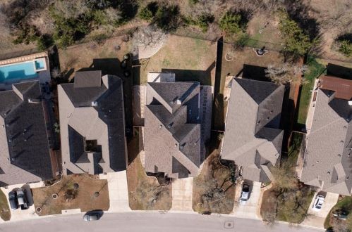 829 Catalina Ln, Austin TX  78737-4715 exterior