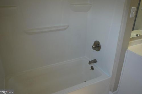 643 Boundary Ave, Hanover PA 17331-3906 exterior