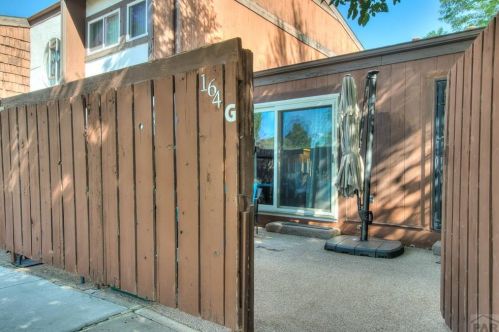 164 Bonnymede Rd, Pueblo, CO 81001-1336