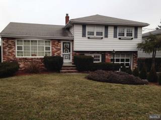 67 Homestead St, Clifton, NJ 07013-1409
