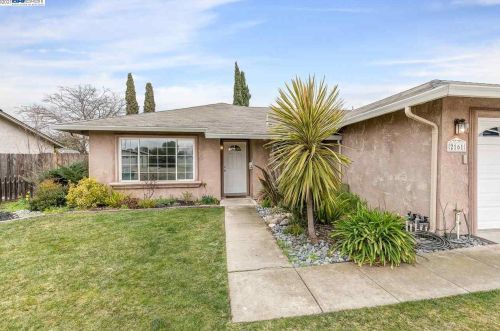 2161 Bluebell Dr, Livermore, CA 94551-5405