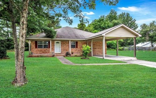 129 Oakwood Dr, Stillwell, GA 31329-4634