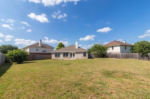 4921 Sleepy Ridge Cir, Fort Worth, TX 76133-8329