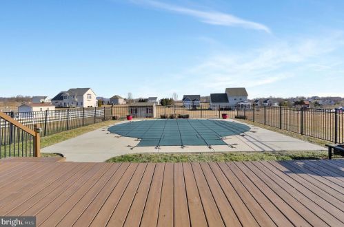 67 Tinning Ct, Hedgesville WV 25427-7367 exterior