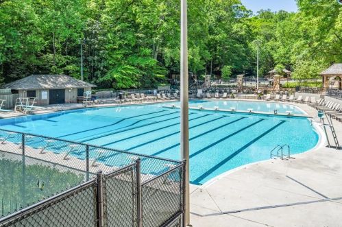 215 Camden Rd, Atlanta GA  30309-1511 exterior