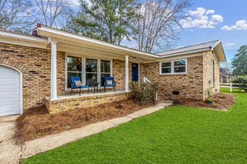 105 Alma Dr, Ladson, SC 29456-5434