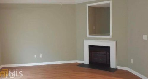 124 Whimsical Ct, Locust Grove, GA 30248-3690