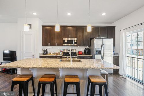 1317 Spindrift Rd, Aberdeen MD  21001-3954 exterior