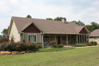 1069 Old Highway 42, Monroe, TN 38573-4132