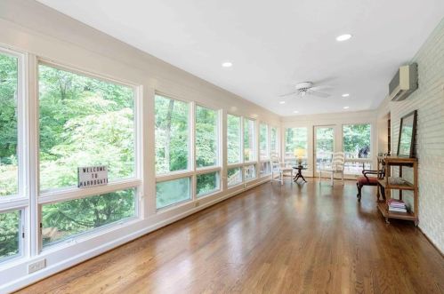 4247 Harrogate Dr, Atlanta GA  30327-3624 exterior