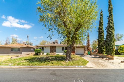 44046 Date Ave, Lancaster, CA 93534-4425