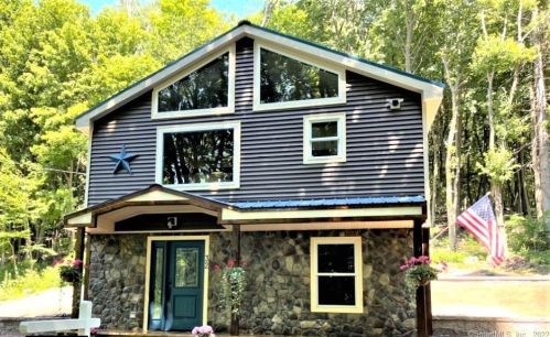 32 Highland Rd, Bethlehem, CT 06751-1334