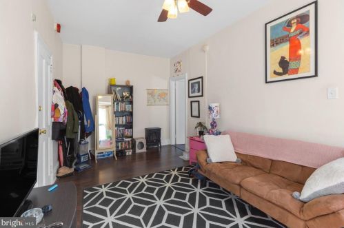 1138 19 St, Philadelphia PA  19146-2936 exterior