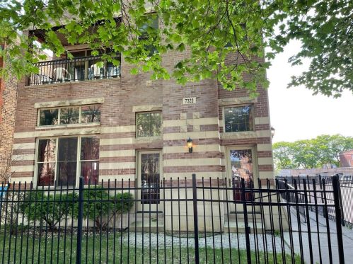7322 Claremont Ave, Chicago, IL 60636-3628