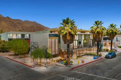 803 Palm Canyon Dr, Palm Springs, CA 92262-4437