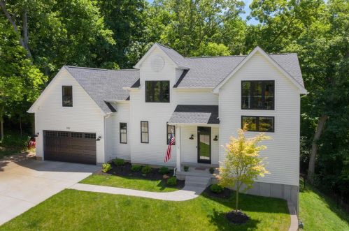 978 Woodway Ct, Fenton, MO 63026-3030