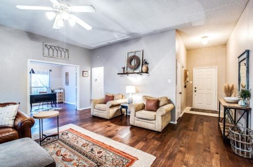 2316 Charleston Dr, Midlothian TX  76063-5177 exterior