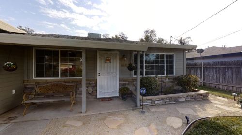 6612 5th Ave, Rio Linda, CA 95673-3410