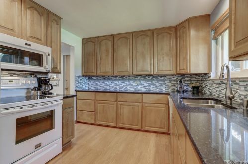 6520 4 Ave, Denver CO 80220-5940 exterior