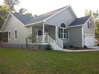 1862 Staffwood Rd, Johns Island, SC 29455-8138